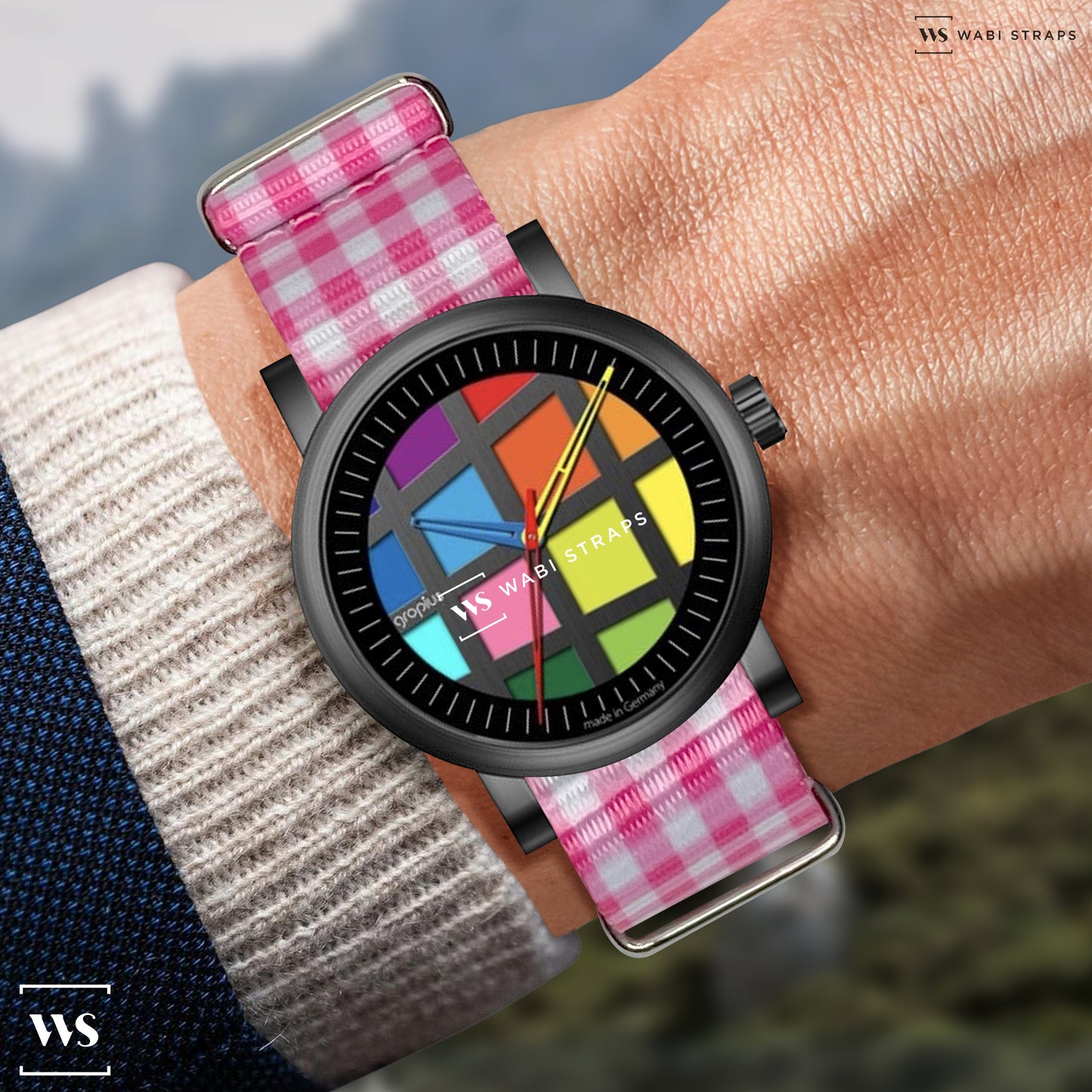 Gingham Graphic Strap