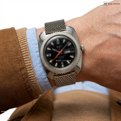 Silver Thin Metal Link Steel Watch Bracelet on Alsta 17 Superautomatic Incabloc